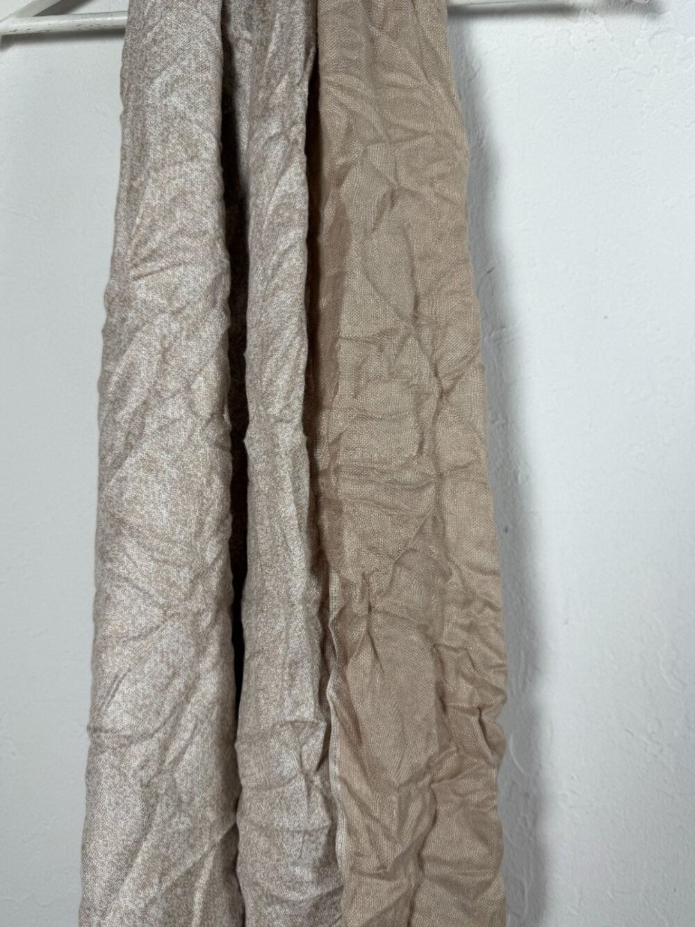 Calvin Klein Scarf Taupe Gray Colorblock Lightweight Wrap 68x25 Fringe